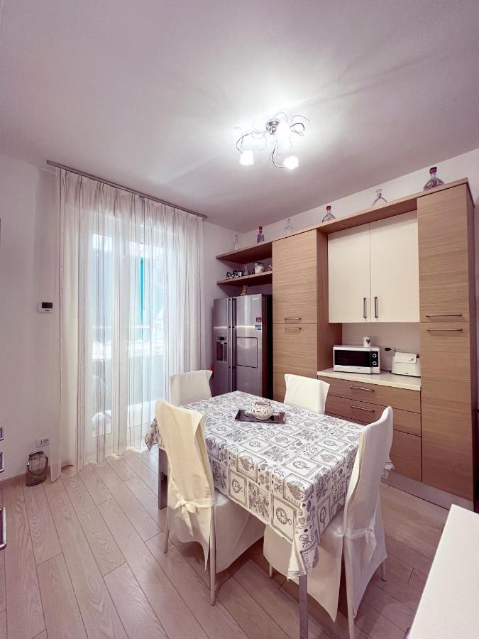 La Casa Di Mila Apartment Специя Екстериор снимка