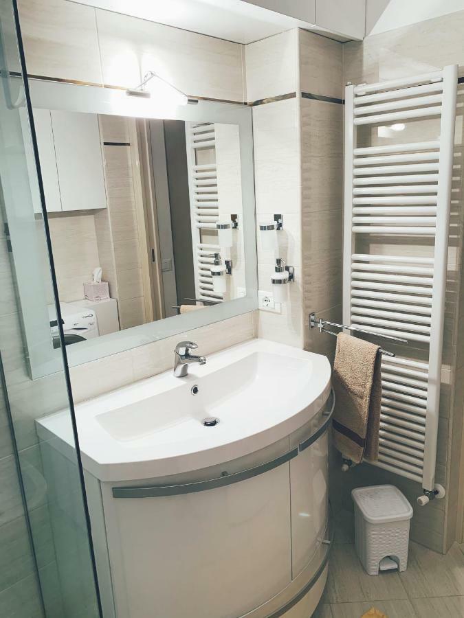 La Casa Di Mila Apartment Специя Екстериор снимка